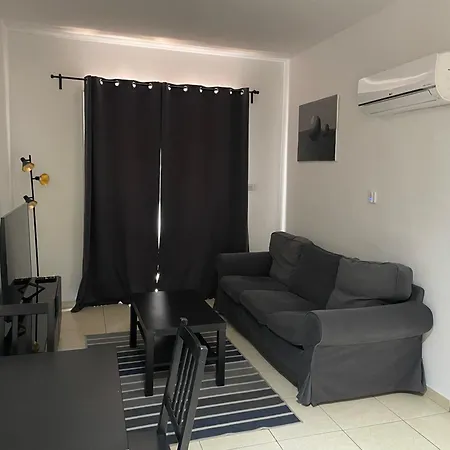 شقة Renovated One Bedroom In With Pool بافوس