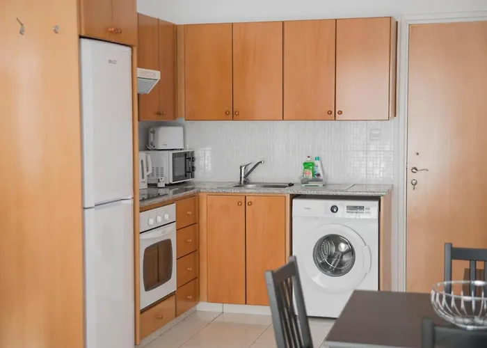 Renovated One Bedroom In With Pool Apartmán *